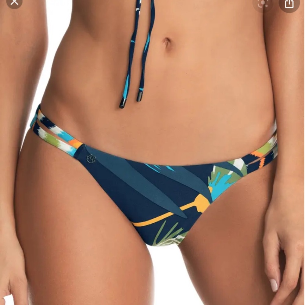 Reversible maaji bikini bottoms